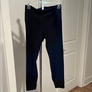Lululemon, Align Two-Tone Navy & Black Legging, size 8, 25” inseam